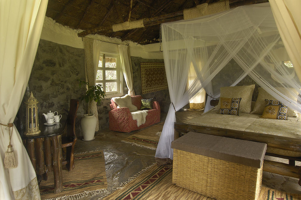 Mbweha Camp Hotel Elmenteita Luaran gambar