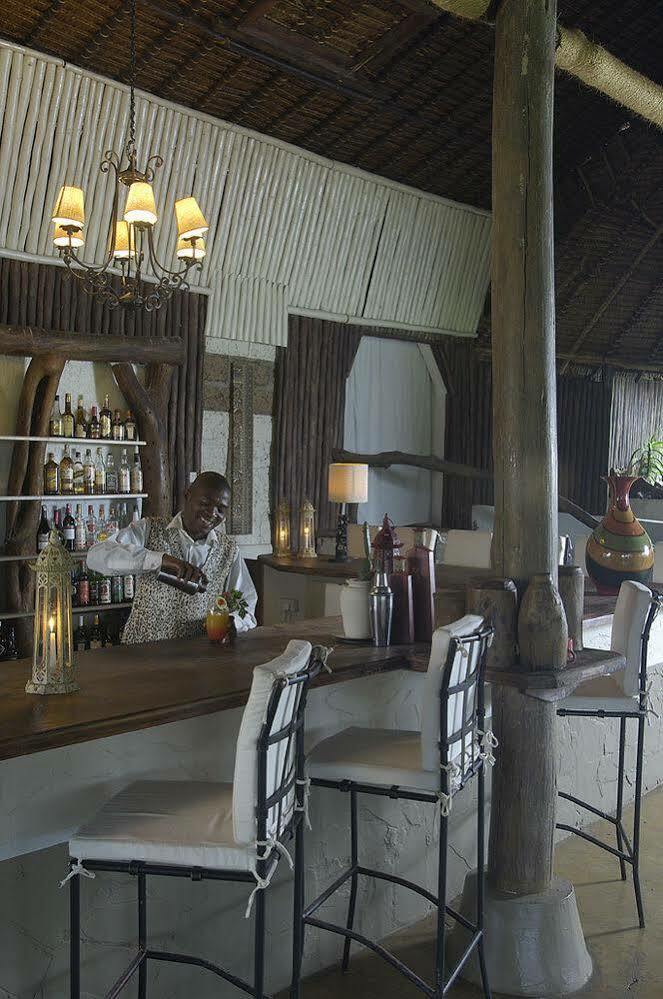 Mbweha Camp Hotel Elmenteita Luaran gambar